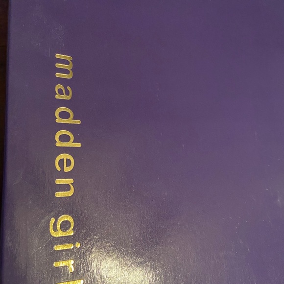 High heels - Picture 4 of 4